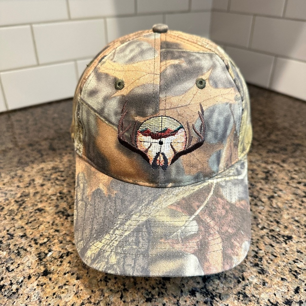 Vtg DAYSTONE Baseball Cap‎ Deer Skull Antlers Scope Camo Adjustable Snapback